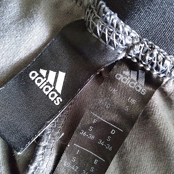 Adidas leopard print leggings, size Small - Picture 4 of 7